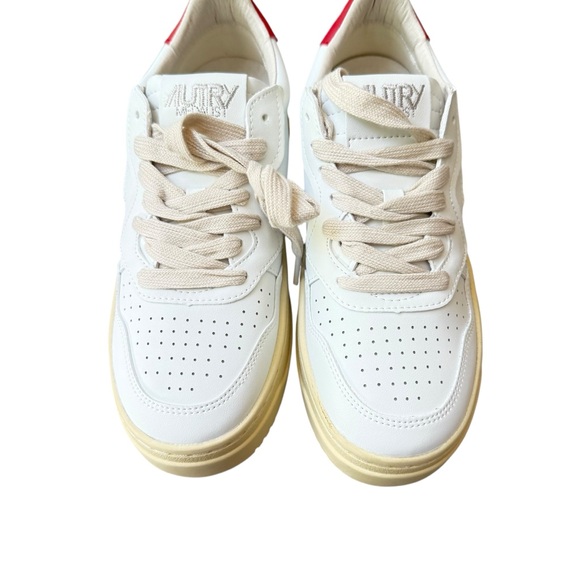 NIB Autry Medalist White and Red Sneakers Size 37 - Picture 6 of 6